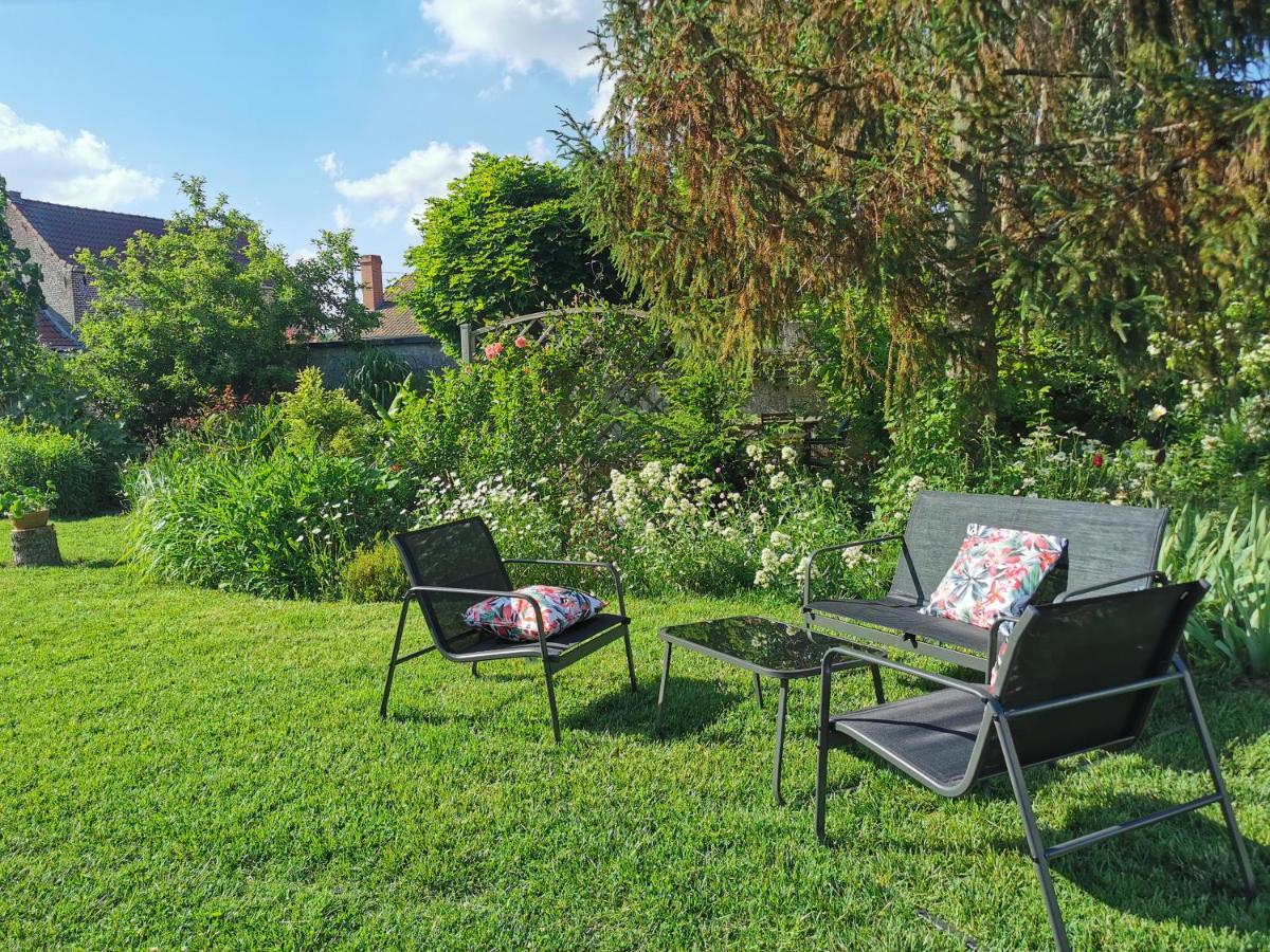 La Coticia Bed & Breakfast Coutiches Eksteriør bilde
